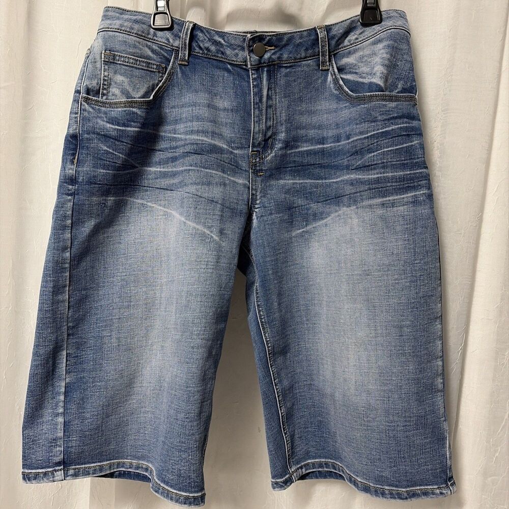 Flamingals Mid Rise Denim Bermuda Shorts Size XL NWT